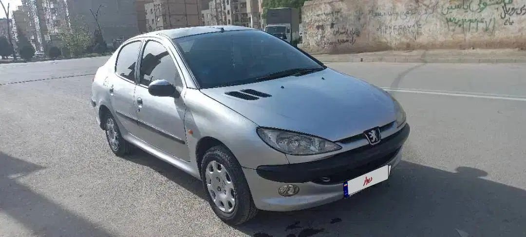 خودرو پژو، ۲۰۶ صندوق دار آگهی ann_20004176