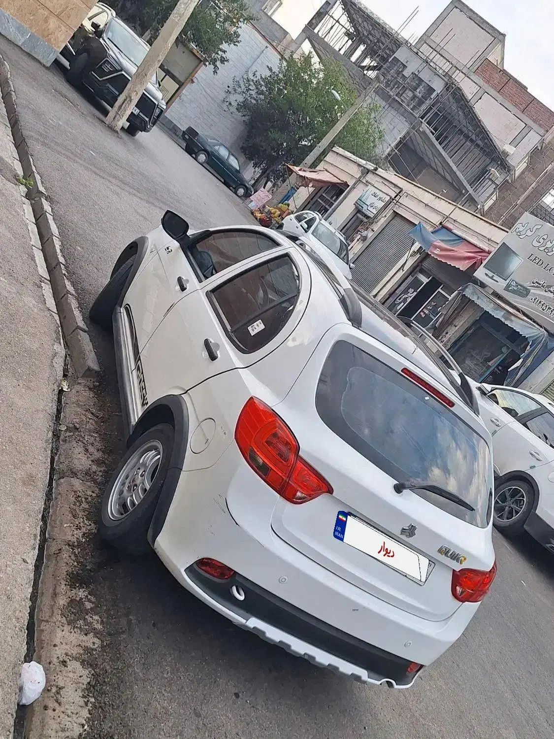 کوییک R دنده‌ای - 1400