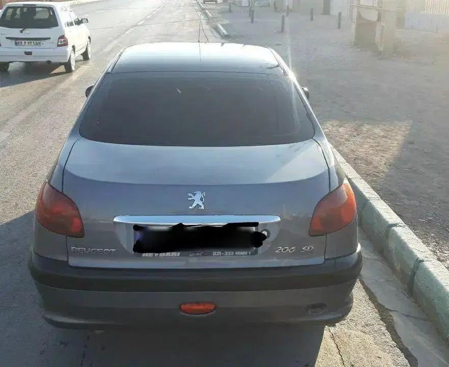 پژو ۲۰۶ صندوق دار v20 - 1389