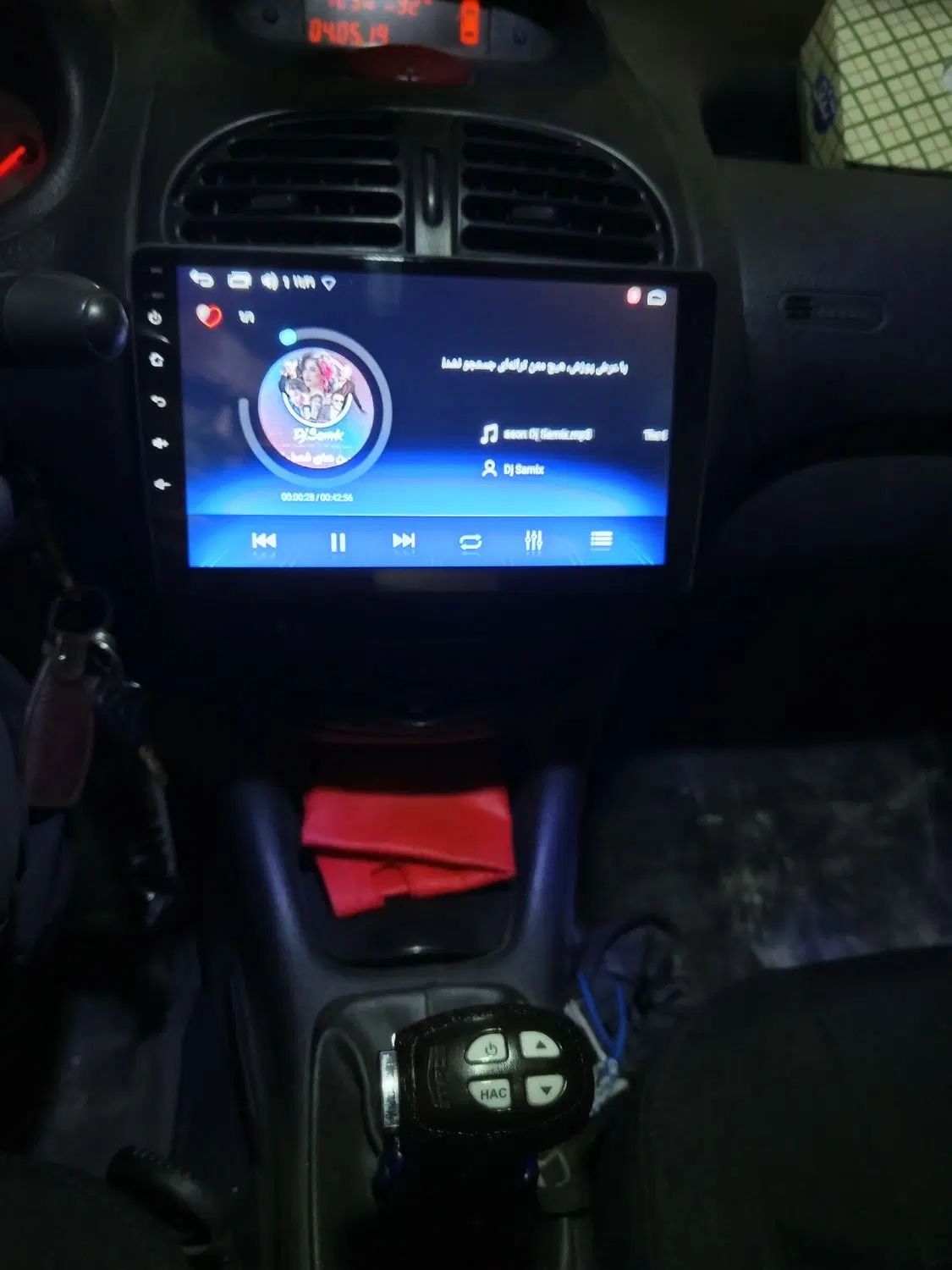پژو ۲۰۶ صندوق دار v8 - 1393