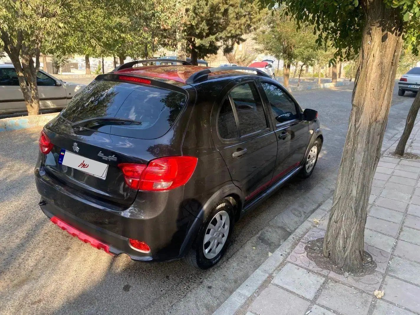 کوییک R دنده‌ای - 1402