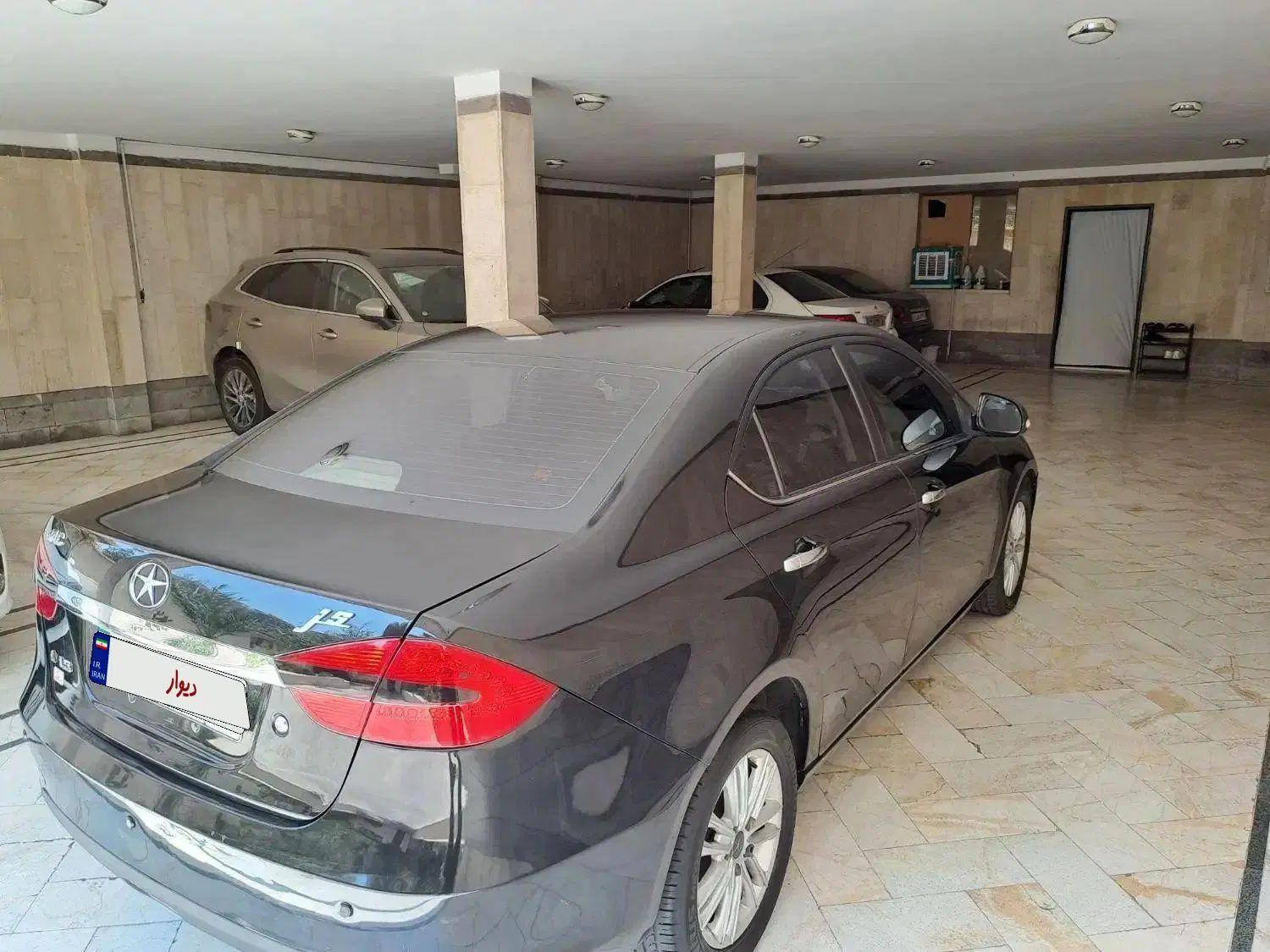خودرو جک، J5 آگهی ann_20004471