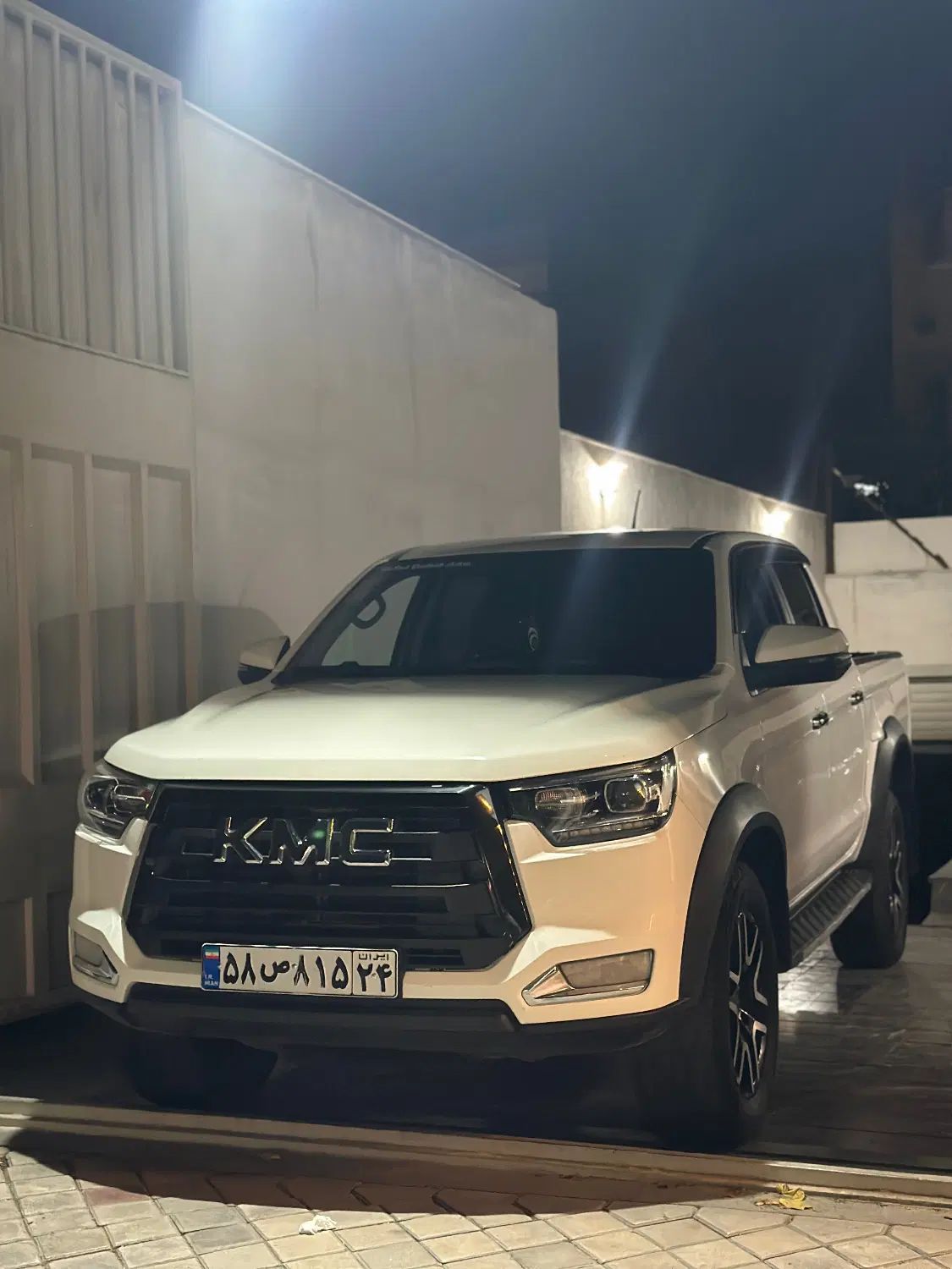 خودرو کی ام سی، T8 آگهی ann_20004527
