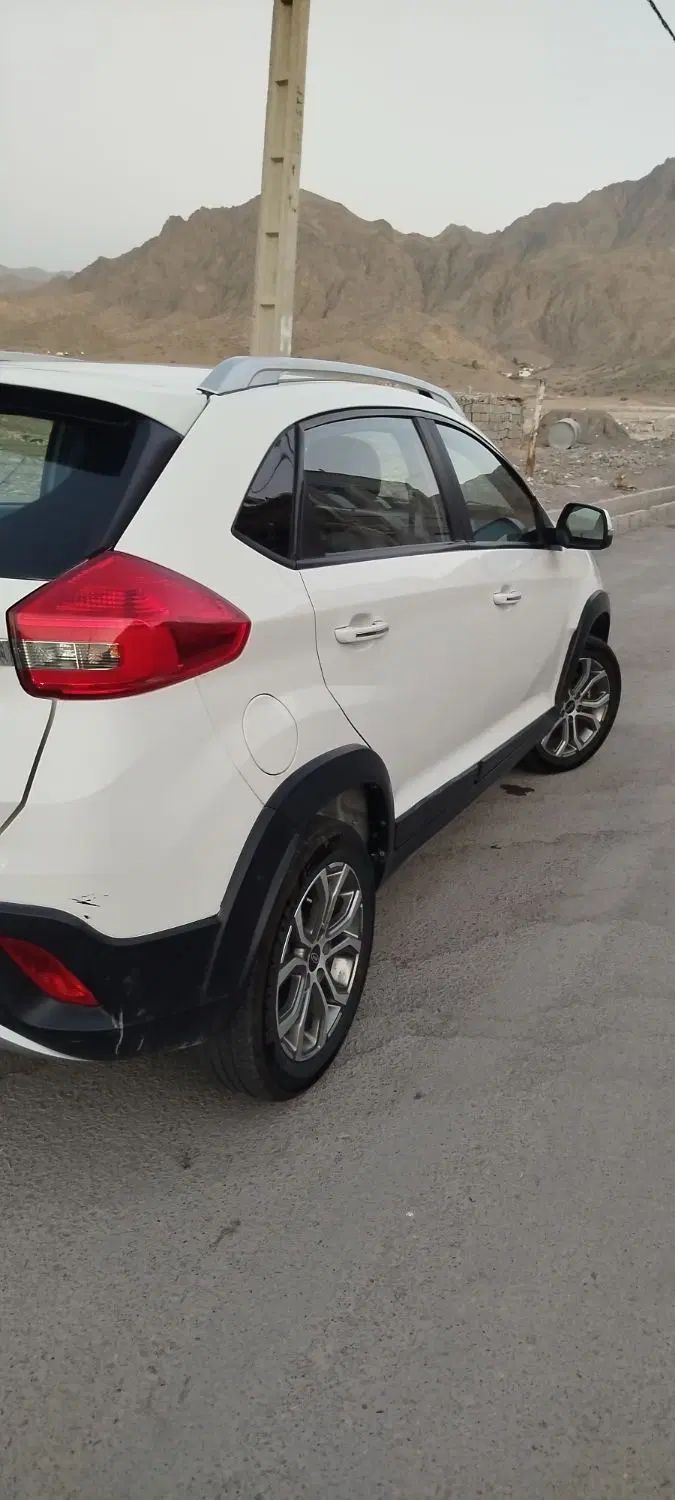 ام وی ام X22 دنده ای اسپرت لاکچری - 1400