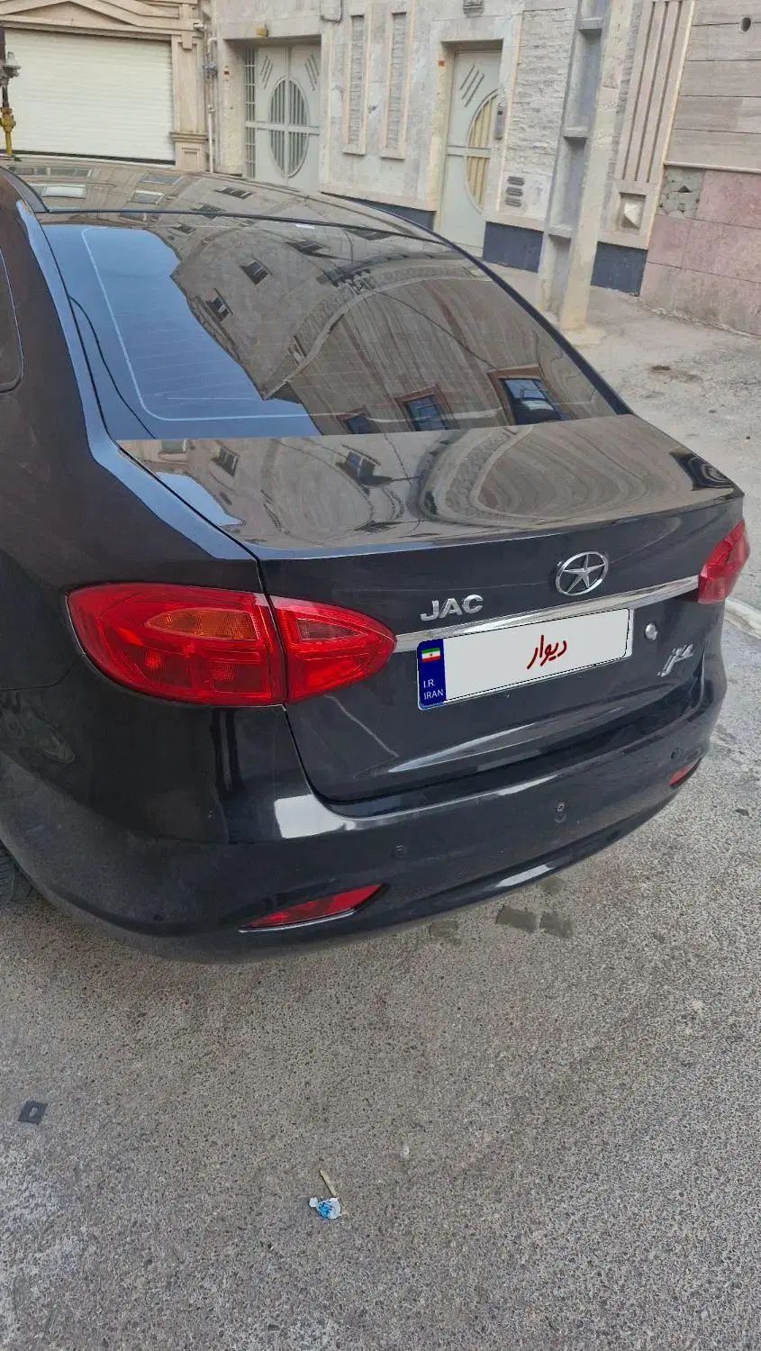 جک J4 اتوماتیک ساده - 1404