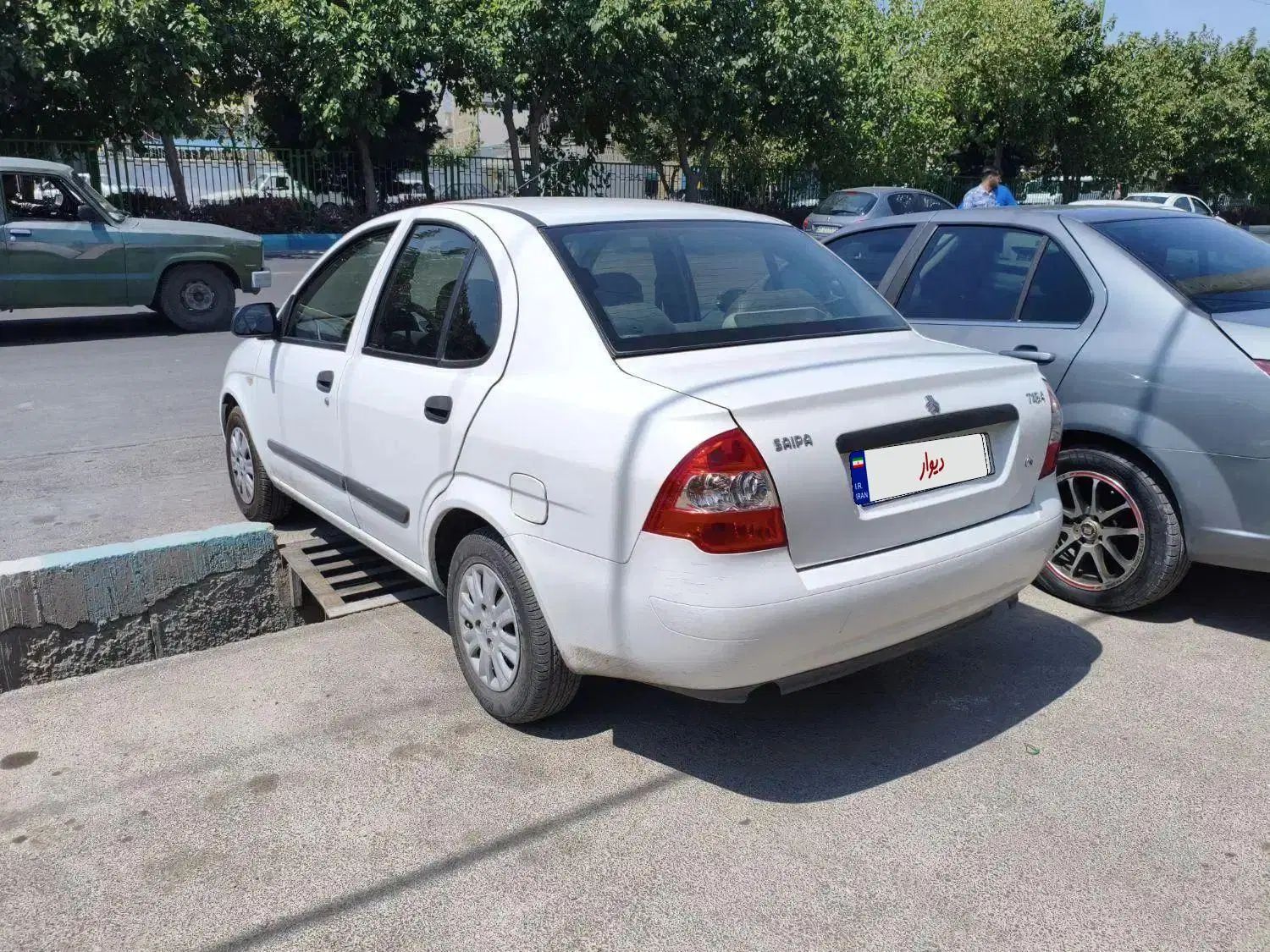 تیبا صندوق دار EX - 1394