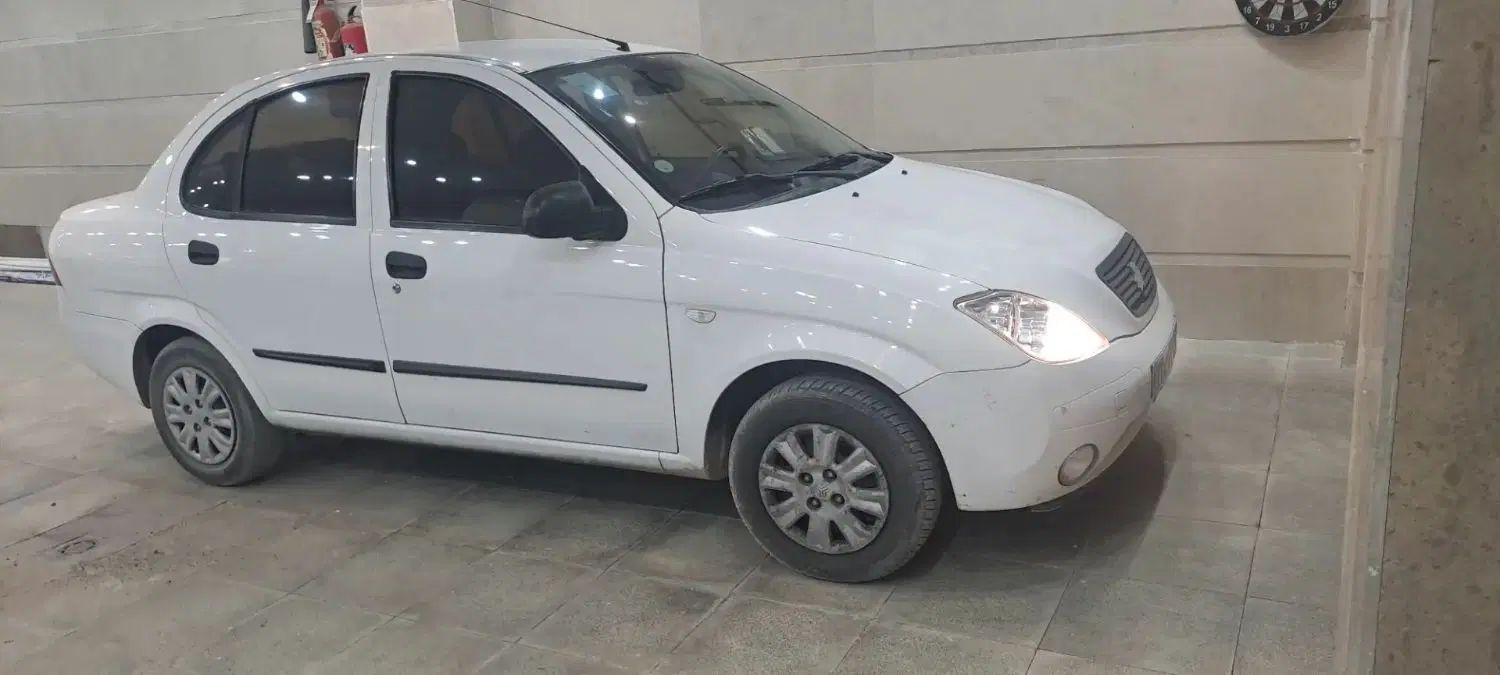 تیبا صندوق دار SX - 1399