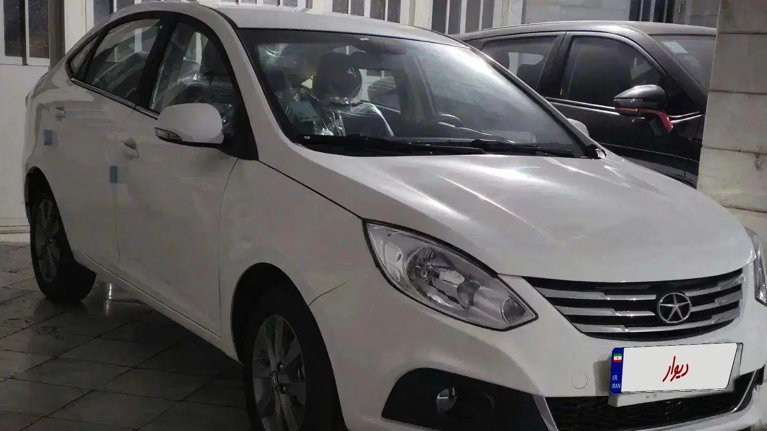 جک J4 اتوماتیک ساده - 1404