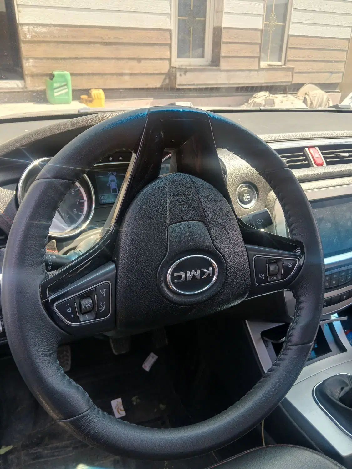 کی ام سی T8 ۱.۵ لیتر توربو - 1401