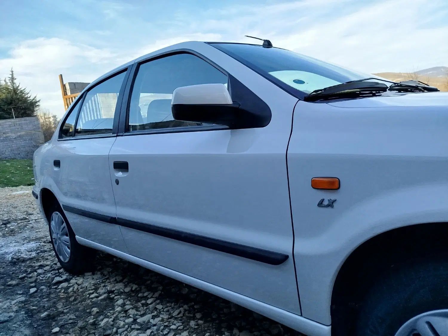 سمند LX XU7 - 1395