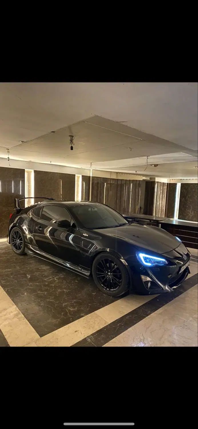 تویوتا GT 86 اتومات آپشنال - 2014
