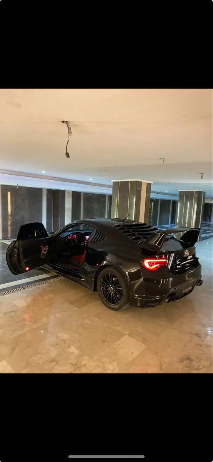 تویوتا GT 86 اتومات آپشنال - 2014