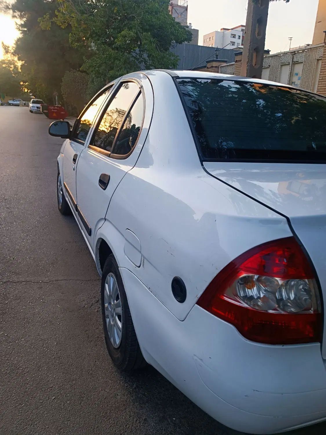 تیبا صندوق دار EX - 1395