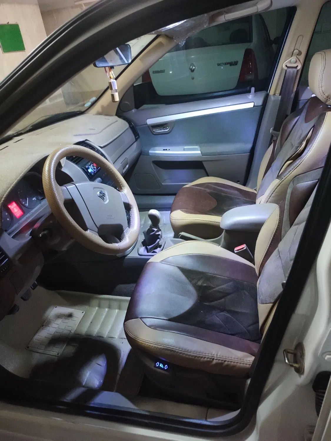 سمند LX XU7 - 1400