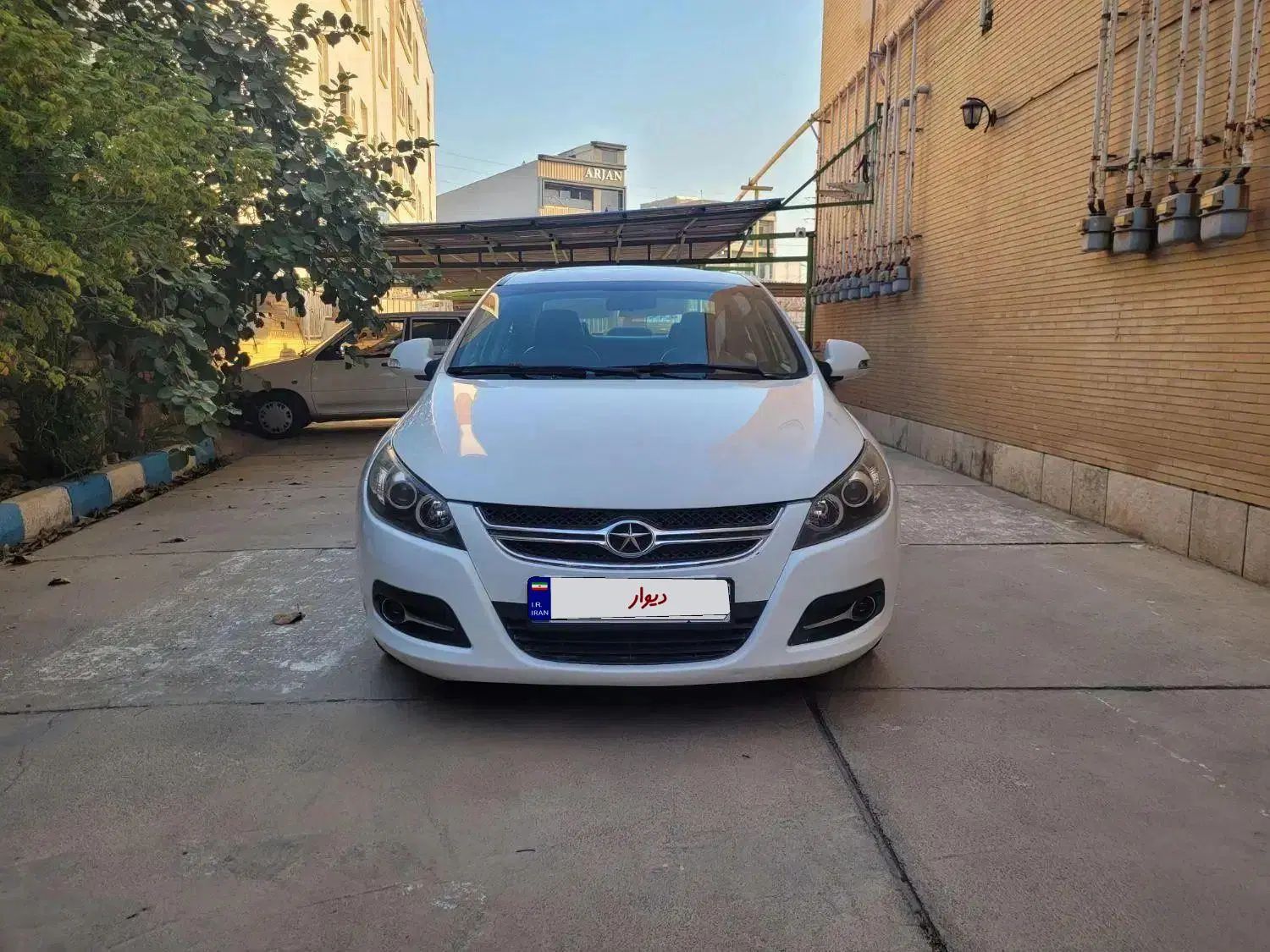جک J5 اتوماتیک - 1393