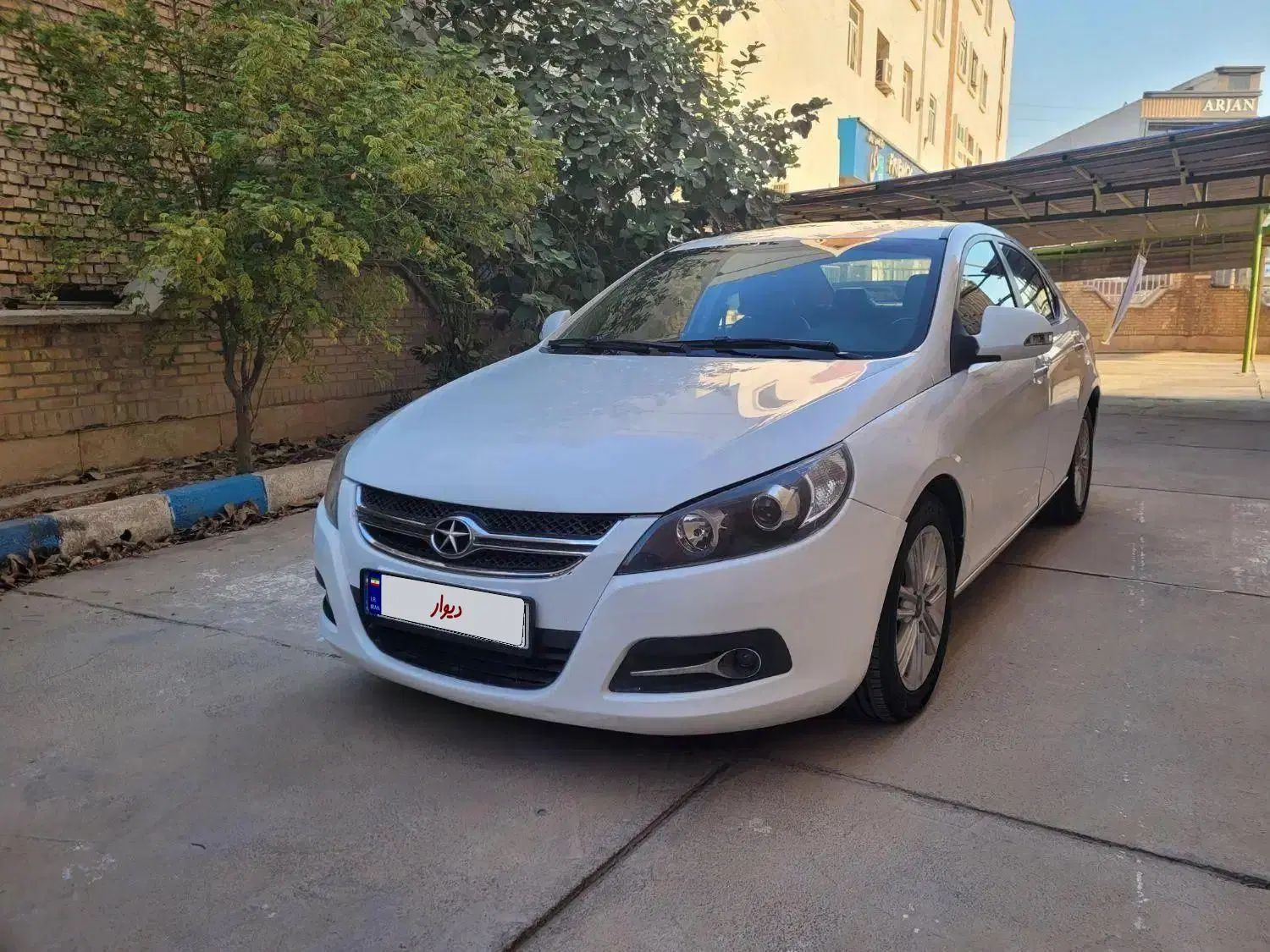 جک J5 اتوماتیک - 1393