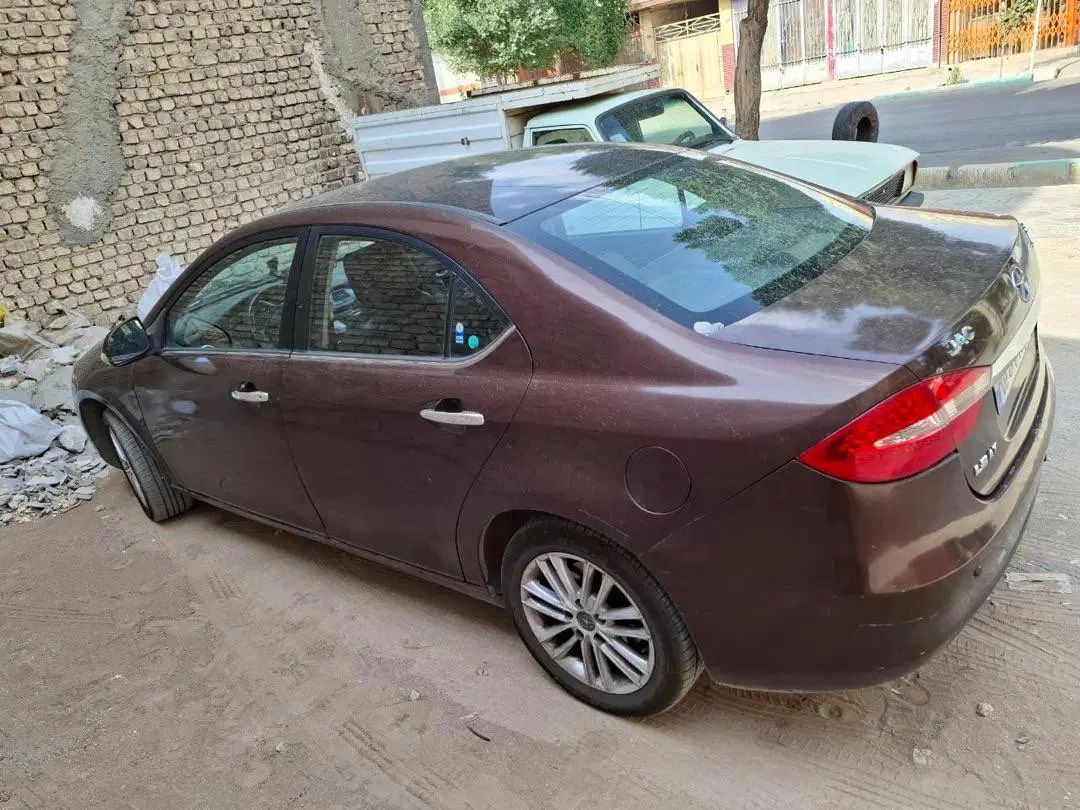 جک J5 اتوماتیک - 1394