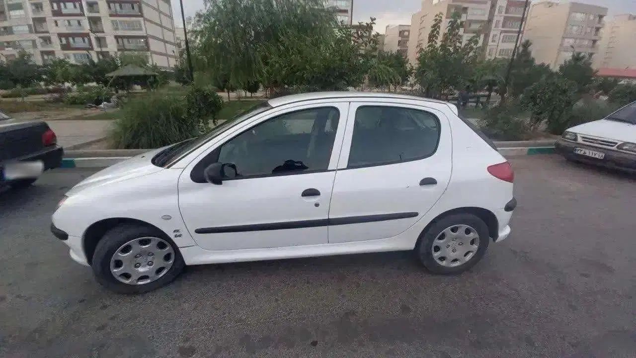 پژو 206 تیپ 2 - 1396