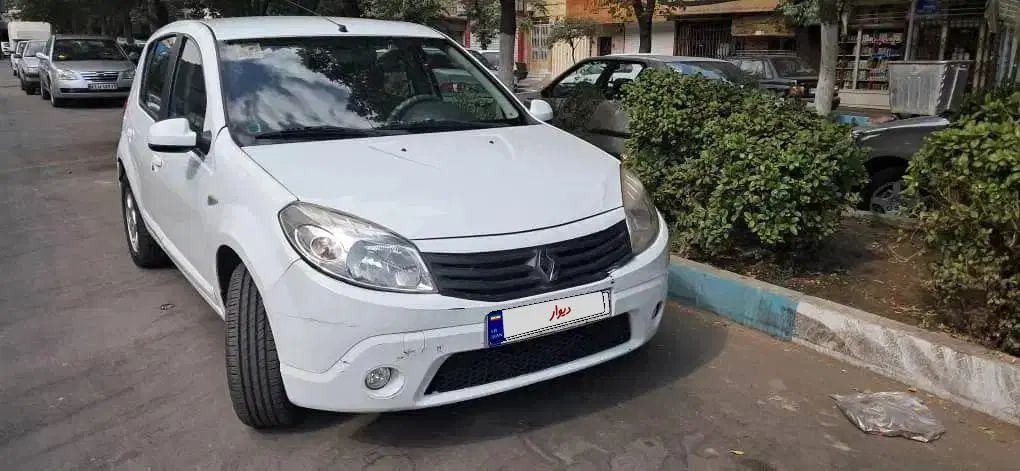 خودرو رنو، ساندرو آگهی ann_20005974