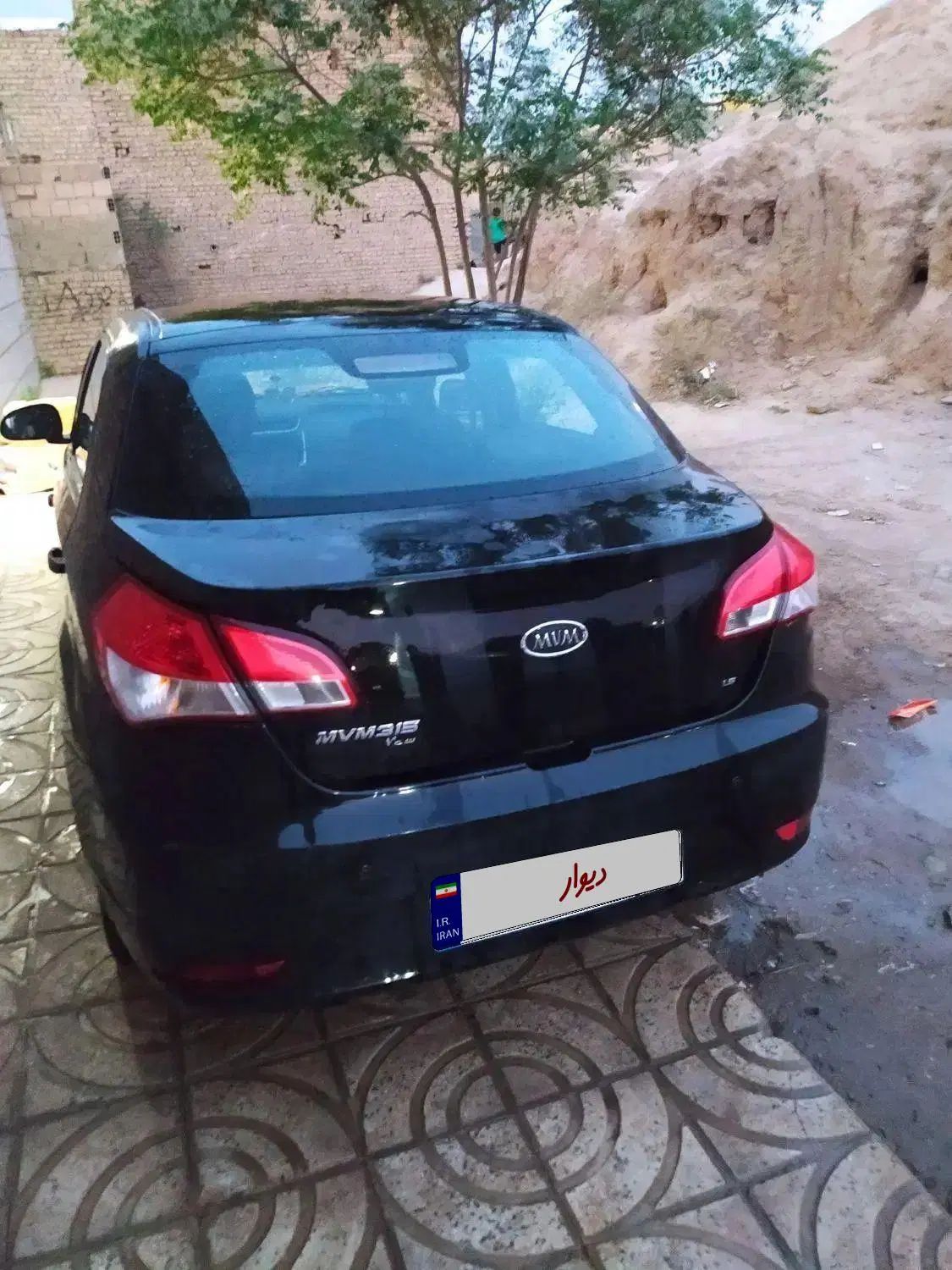 خودرو ام وی ام، 315 صندوقدار آگهی ann_20005981