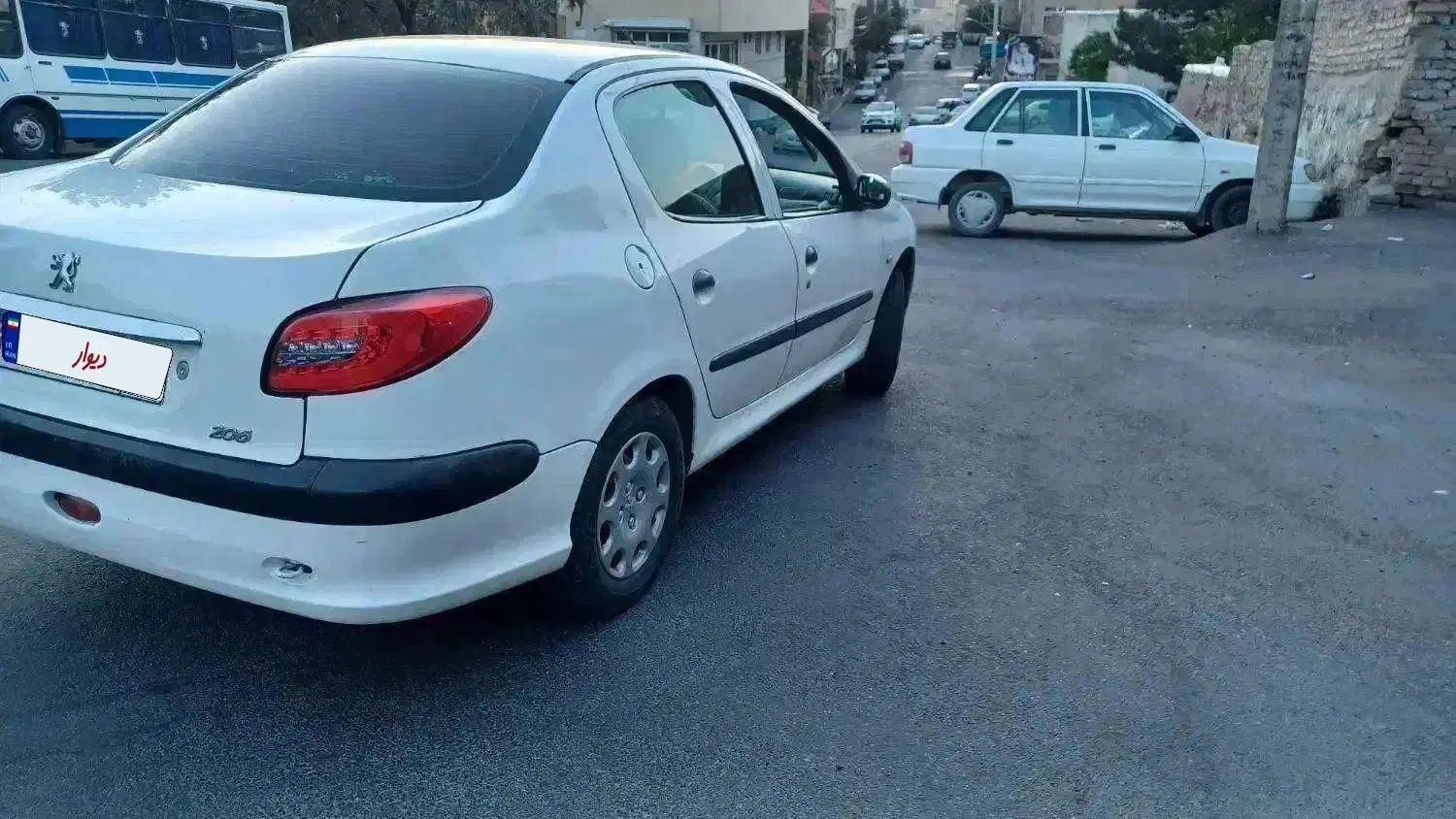 پژو ۲۰۶ صندوق دار v20 - 1386
