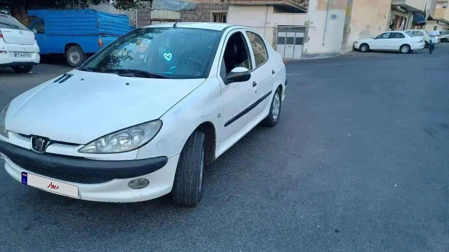 پژو ۲۰۶ صندوق دار v20 - 1386