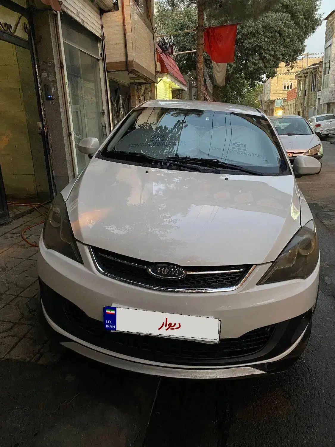 خودرو ام وی ام، 315 هاچ بک آگهی ann_20006235