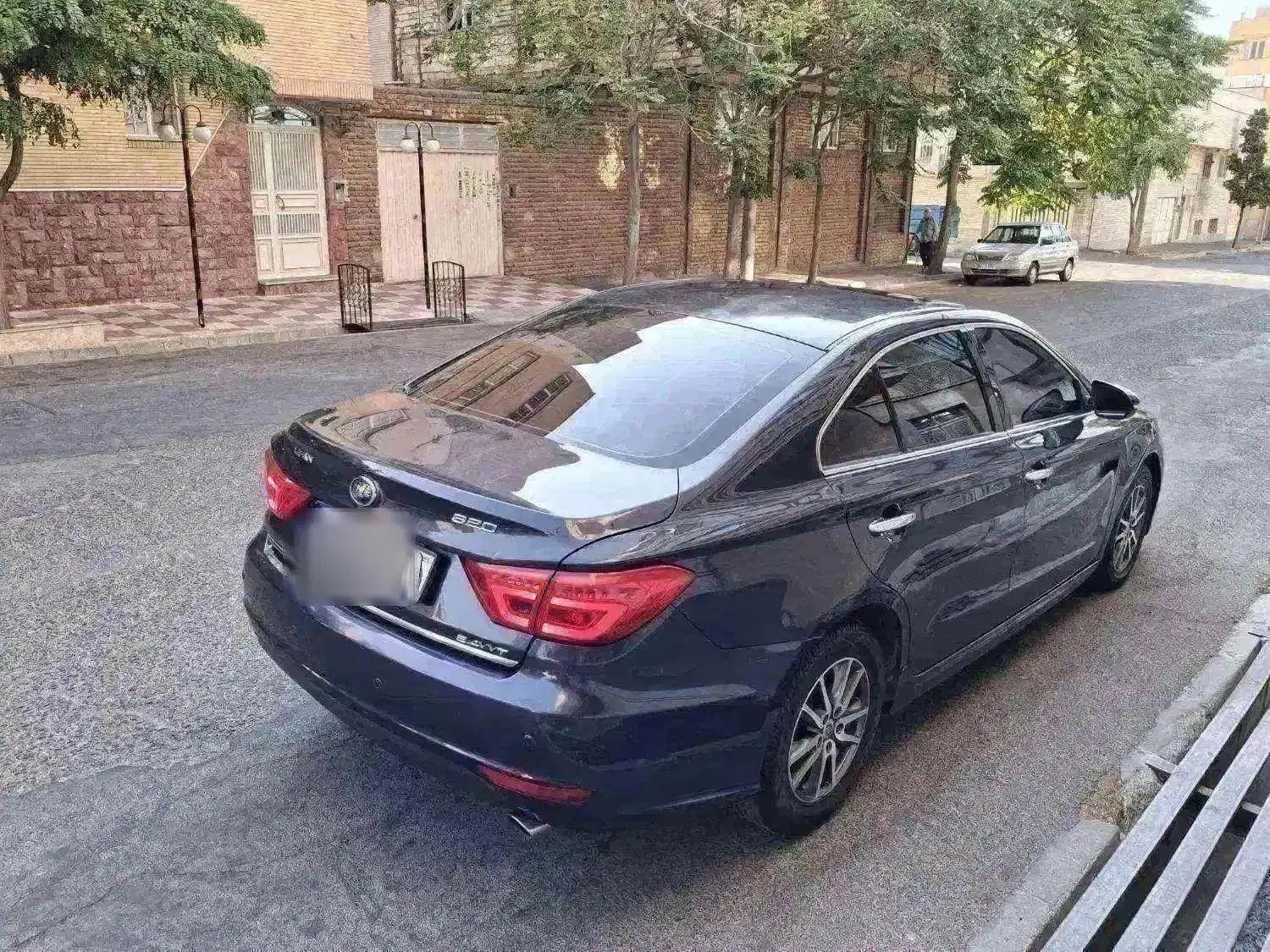 لیفان 820 اتوماتیک - 1395