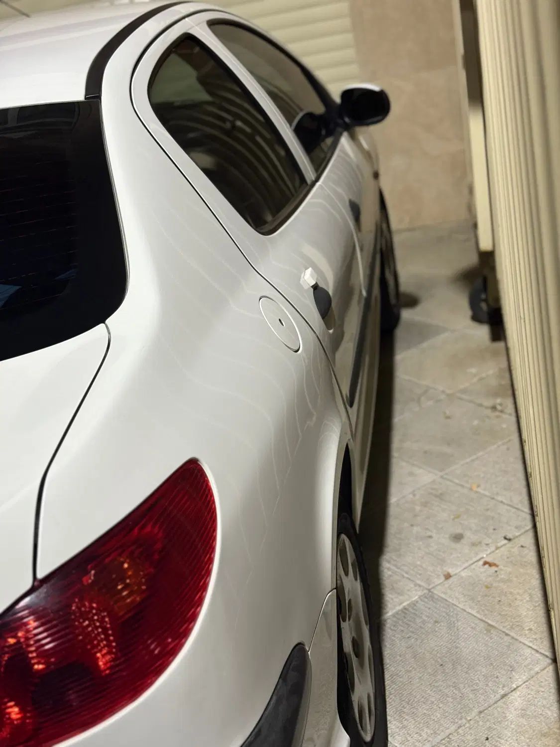پژو ۲۰۶ صندوق دار v8 - 1399