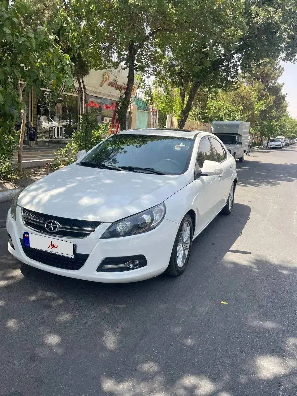 خودرو جک، J5 آگهی ann_20006400