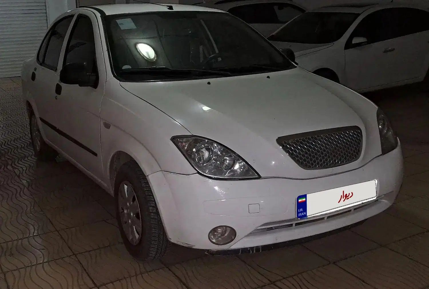 تیبا صندوق دار SX - 1398