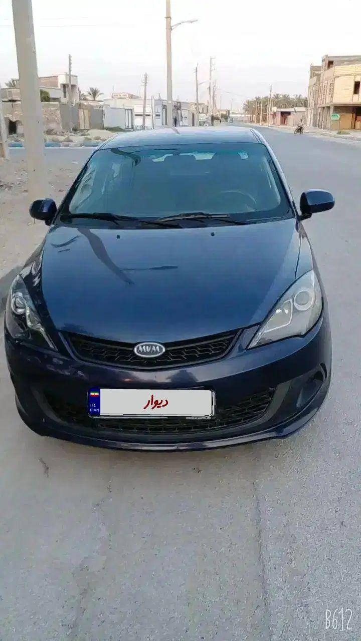 ام وی ام 315 صندوقدار اسپرت دنده‌ای - 1394