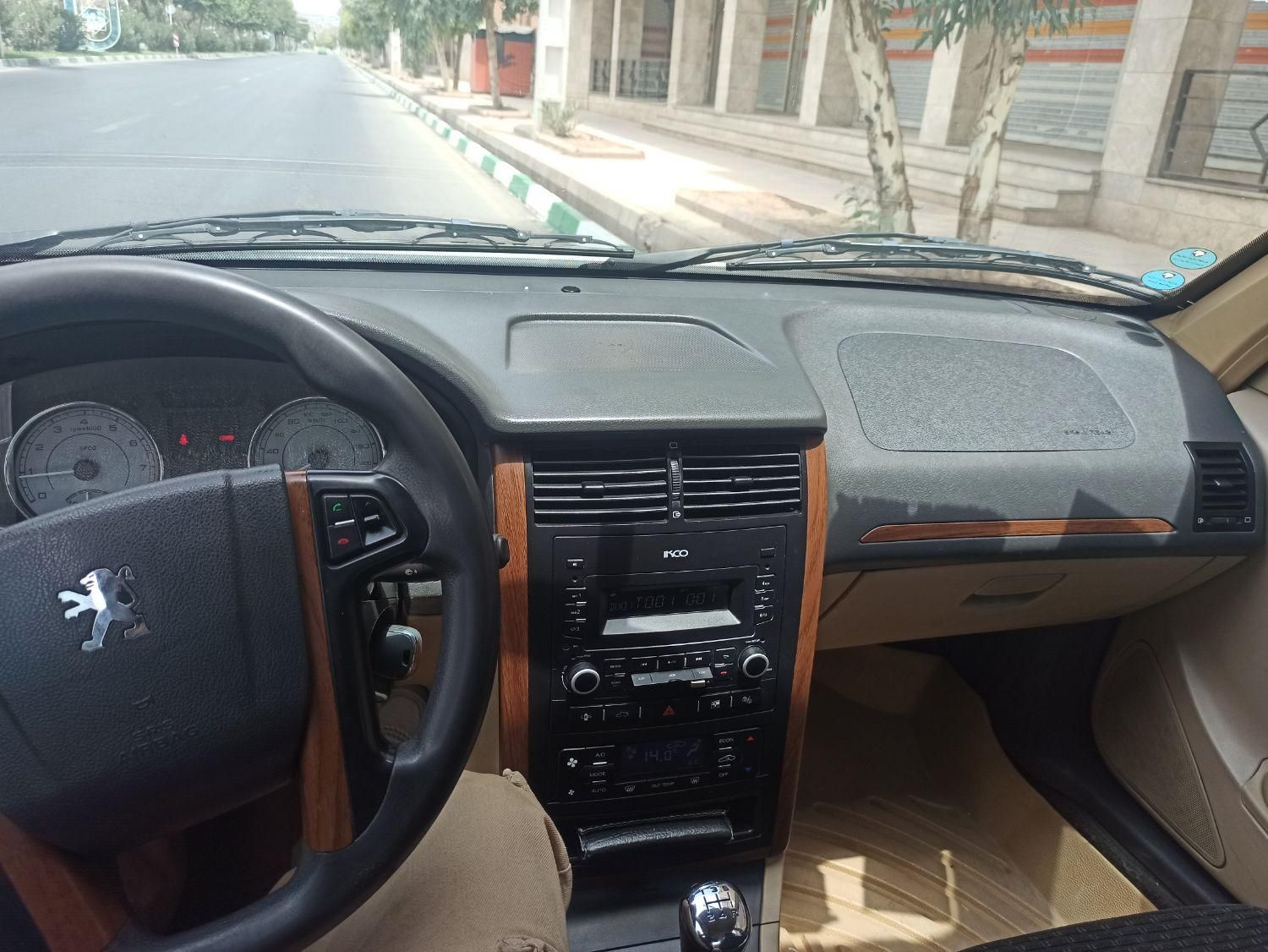 پژو پارس سال - 1400