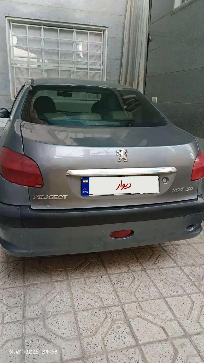پژو ۲۰۶ صندوق دار v8 - 1390