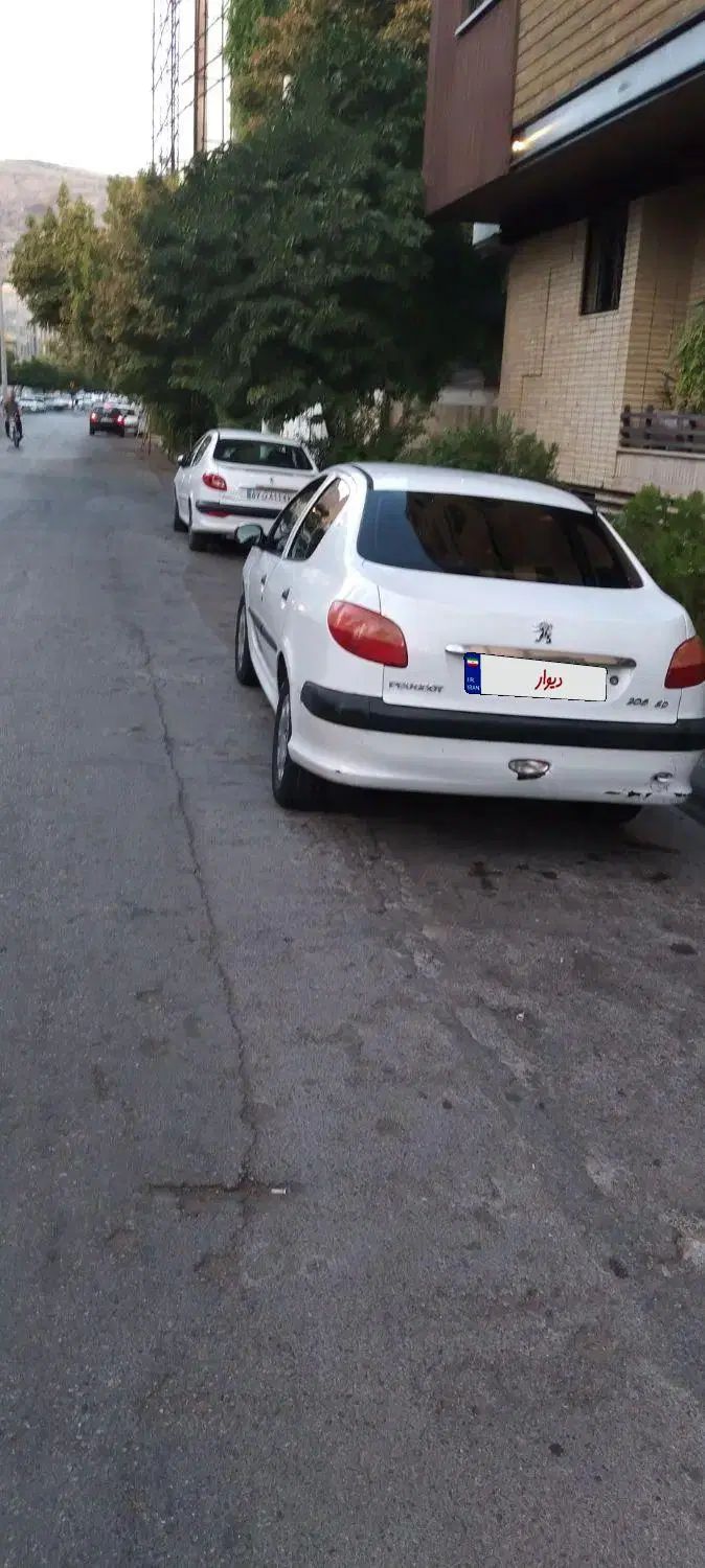 خودرو پژو، ۲۰۶ صندوق دار آگهی ann_20006684