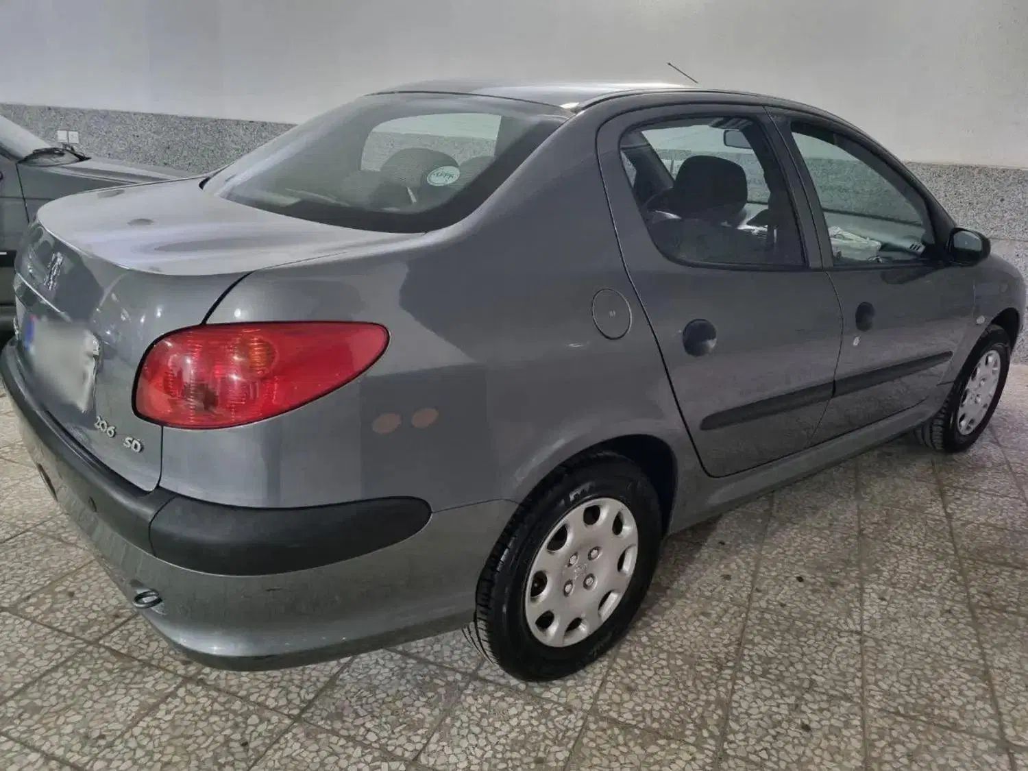 پژو ۲۰۶ صندوق دار v8 - 1395