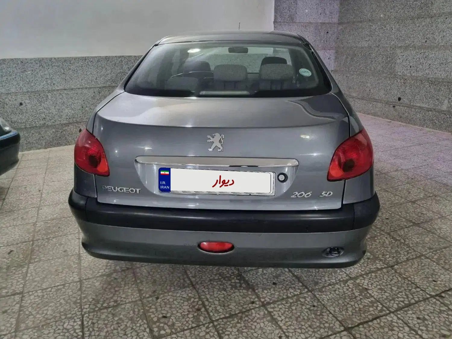 پژو ۲۰۶ صندوق دار v8 - 1395