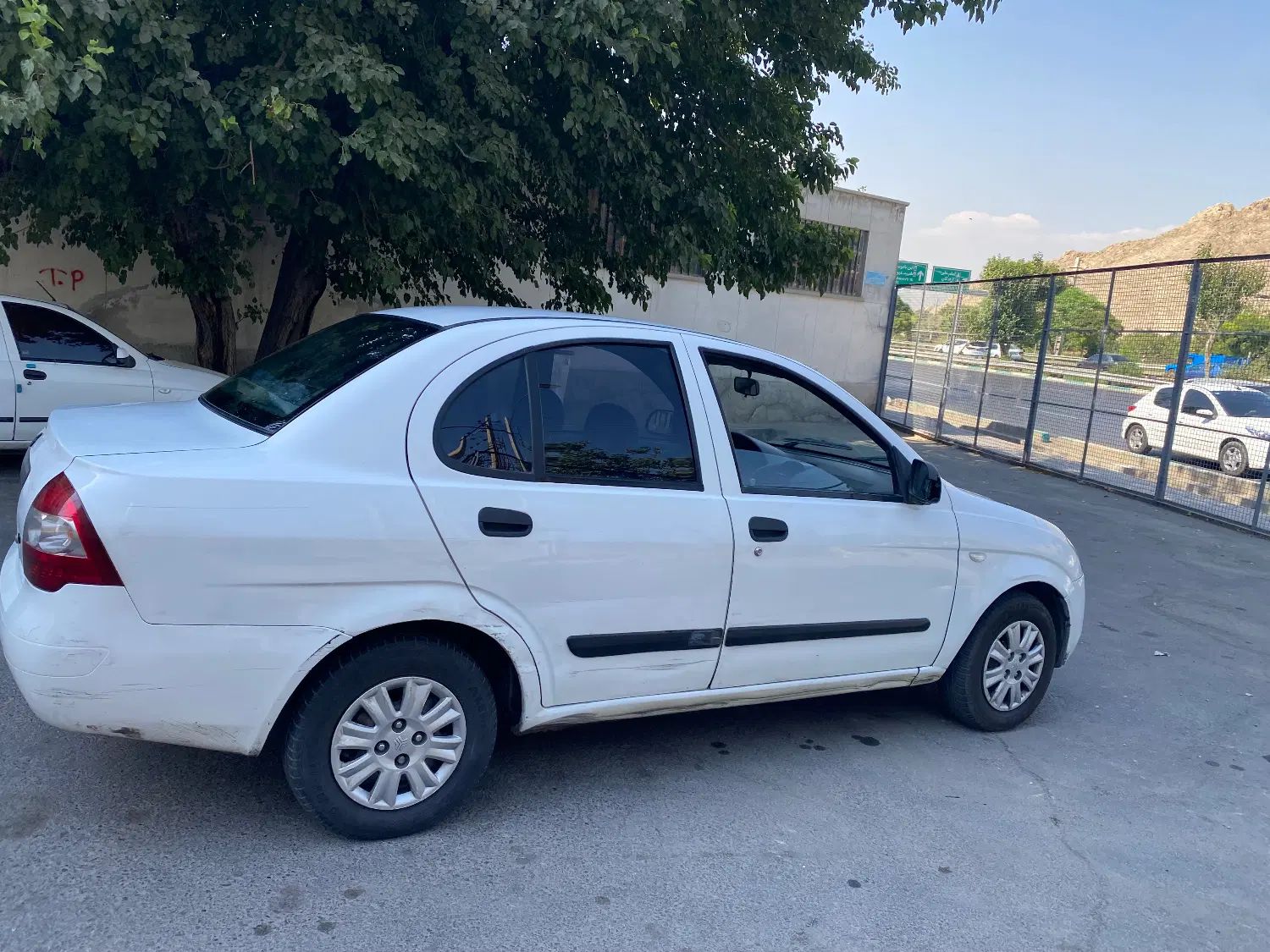 تیبا صندوق دار SX - 1391