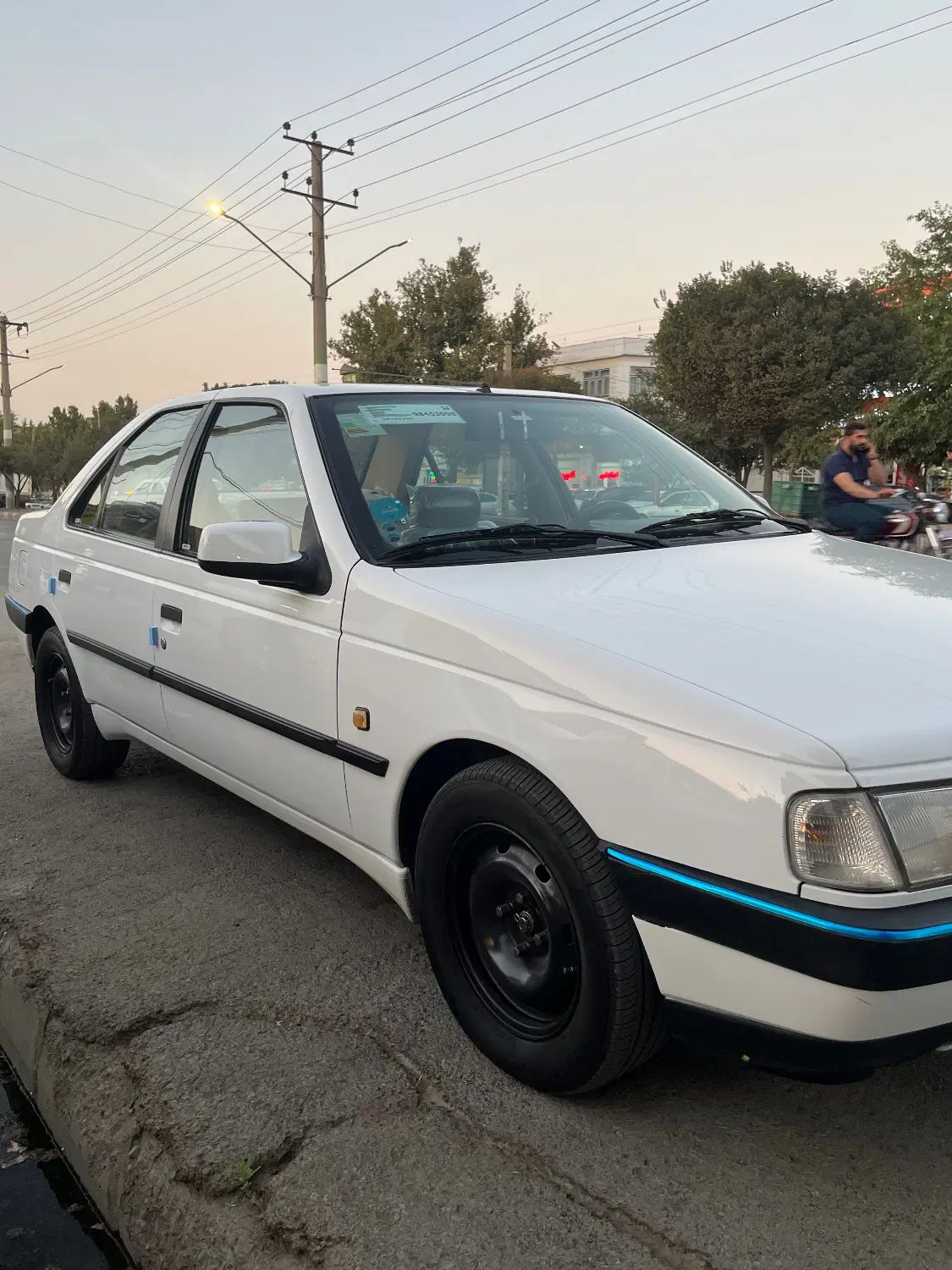 پژو 405 GLX - 1390