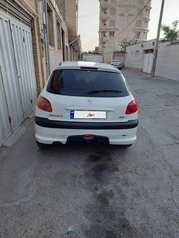 پژو 206 تیپ 5 - 1396