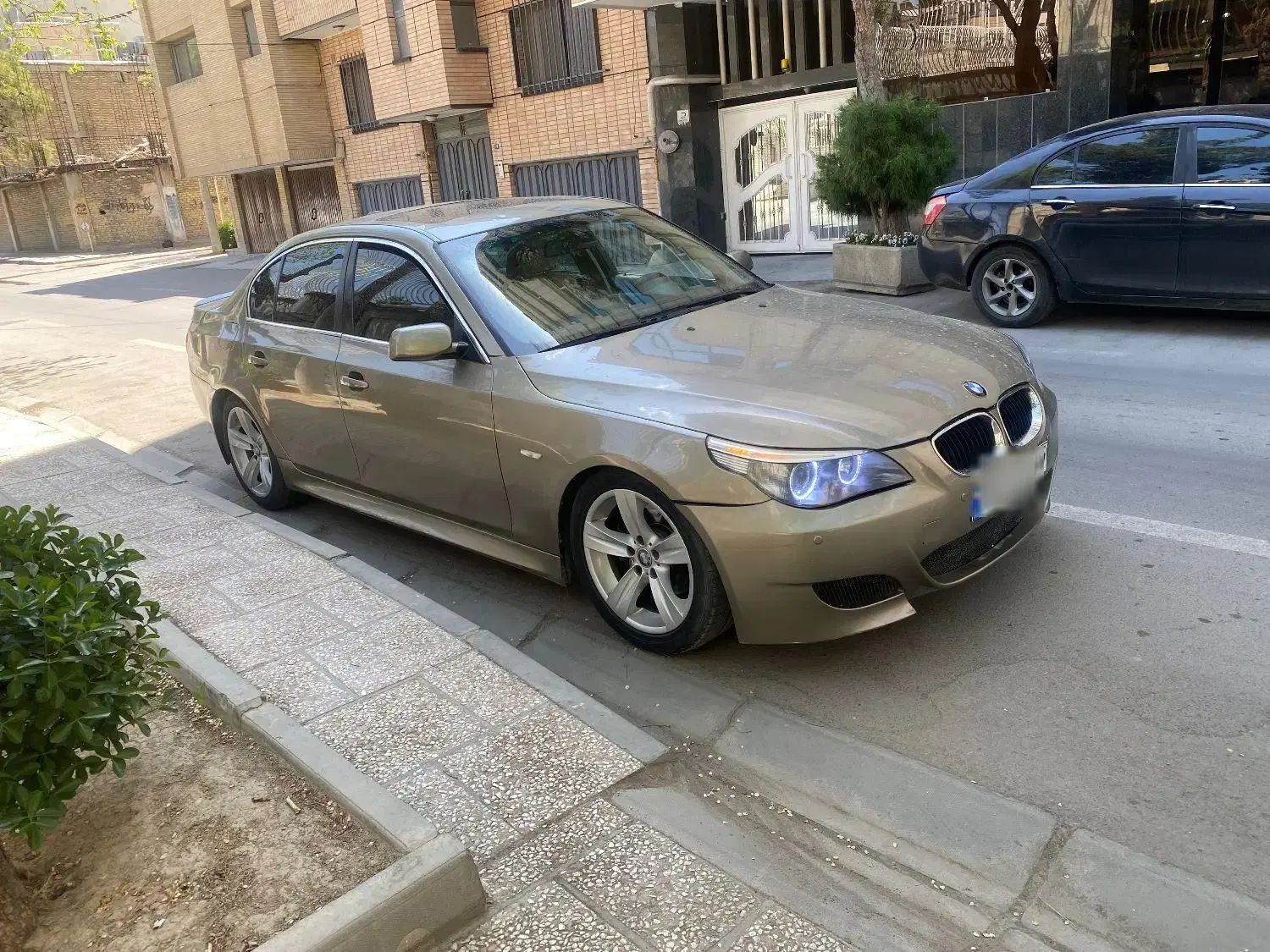 ب ام و سری 5 530i - 2005