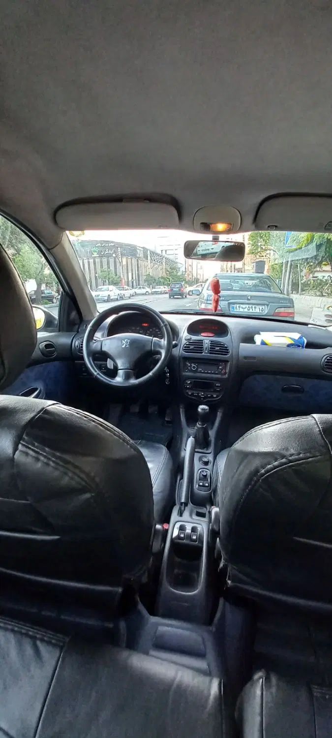 پژو ۲۰۶ صندوق دار v8 - 1386