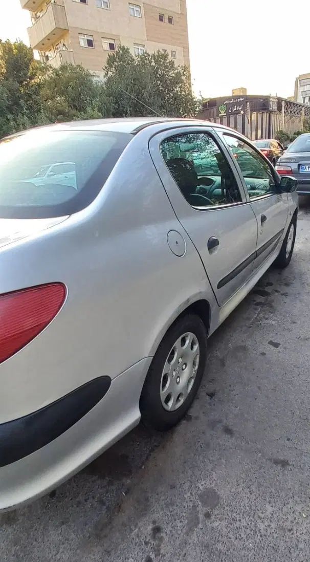 پژو ۲۰۶ صندوق دار v8 - 1386