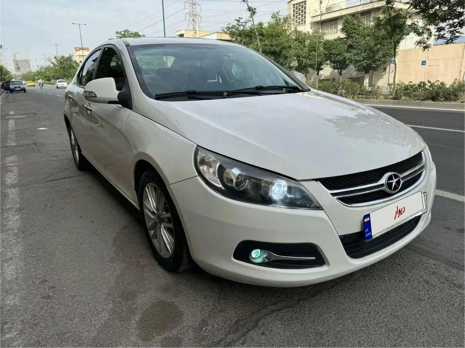 جک J5 اتوماتیک - 1394