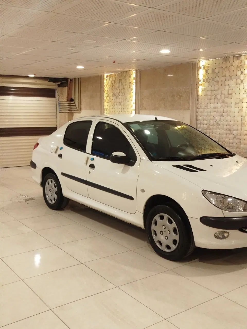 پژو ۲۰۶ صندوق دار v8 - 1398