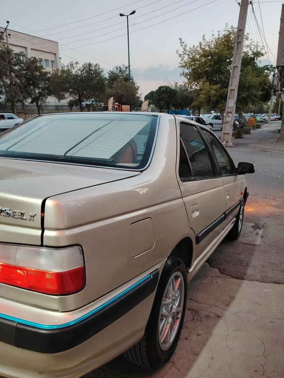 پژو پارس XU7ساده - 1382