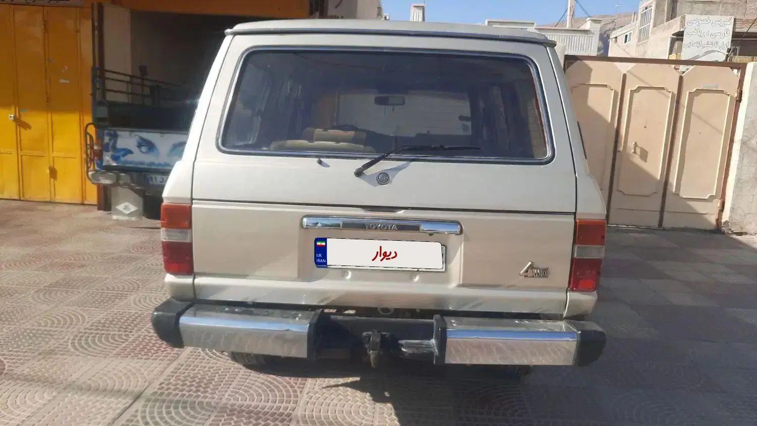 تویوتا کمری XLE - 1989