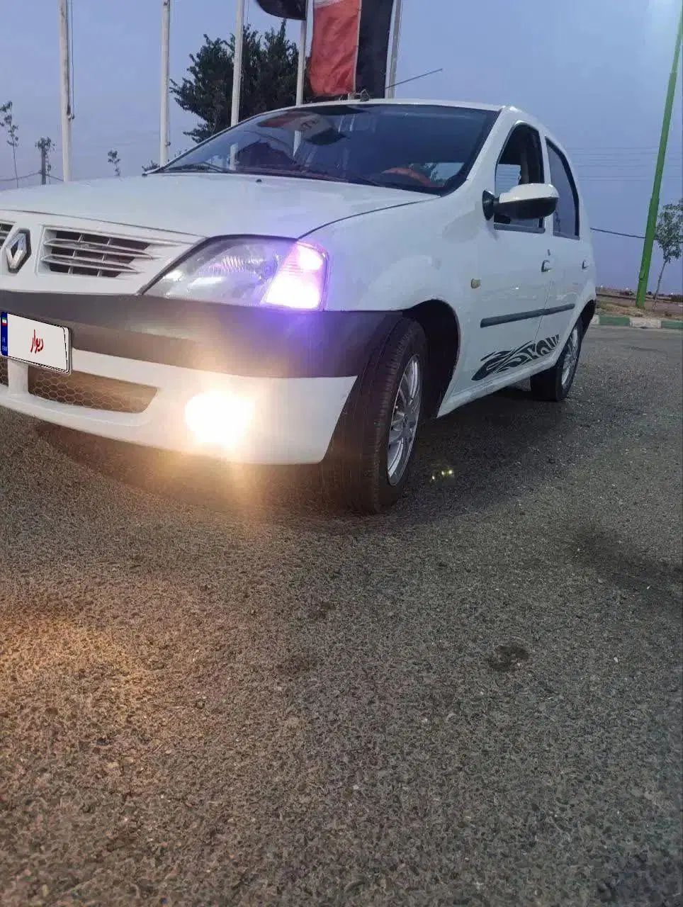 رنو تندر 90 E2 - 1389