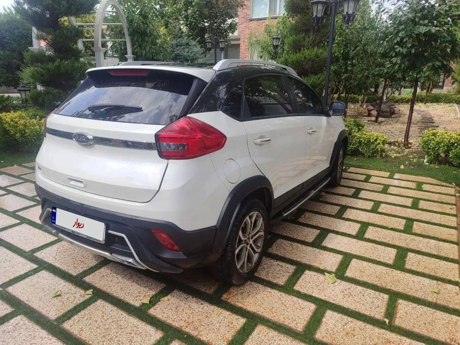 ام وی ام X22 اتوماتیک اسپرت - 1397