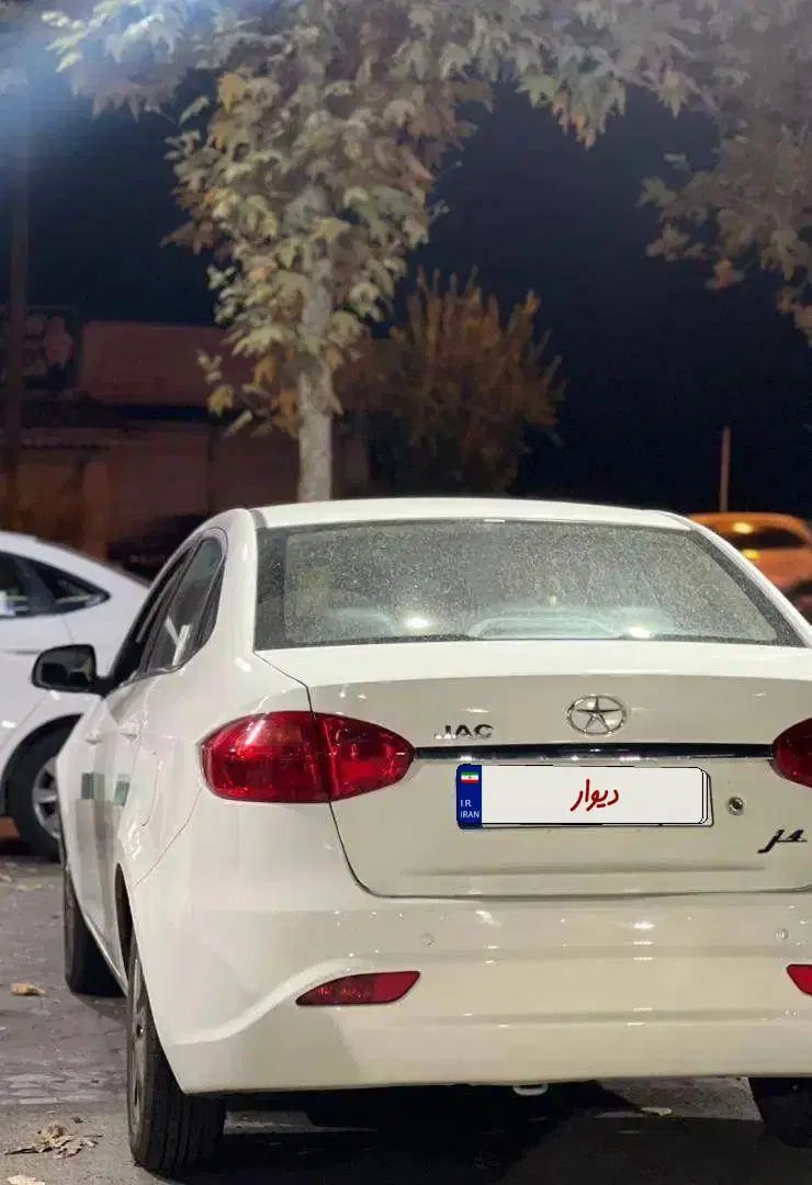 جک J4 اتوماتیک ساده - 1403